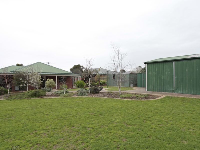 2 Quinn Road, Willunga SA 5172