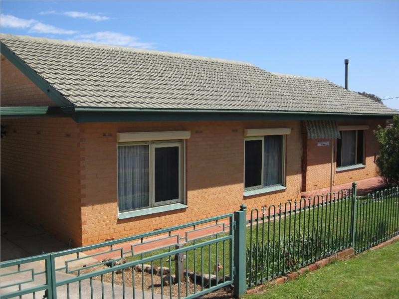 2B Pridmore Avenue, Mclaren Vale SA 5171