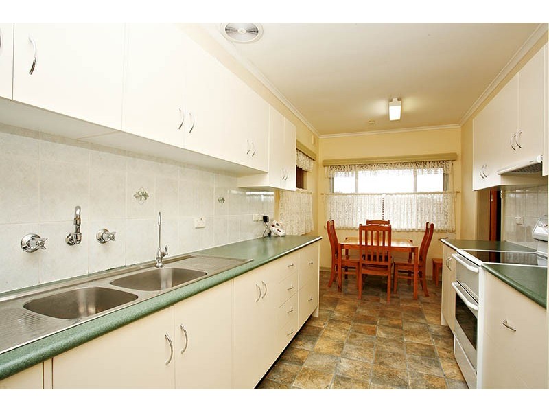 2B Pridmore Avenue, Mclaren Vale SA 5171