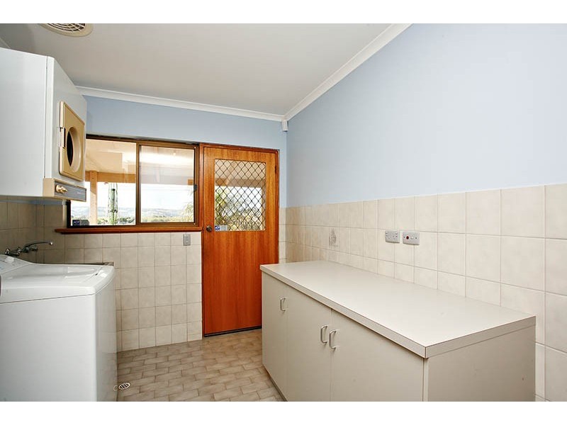 40 Valley View Drive, Mclaren Vale SA 5171