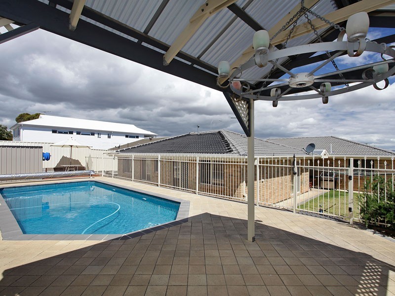 95 Murray Road, Port Noarlunga SA 5167