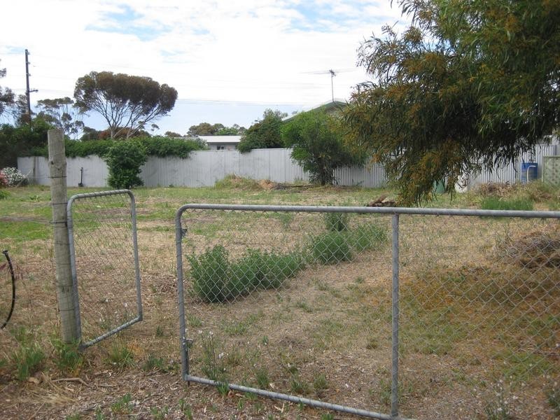 18 Kitto Crescent, Aldinga Beach SA 5173