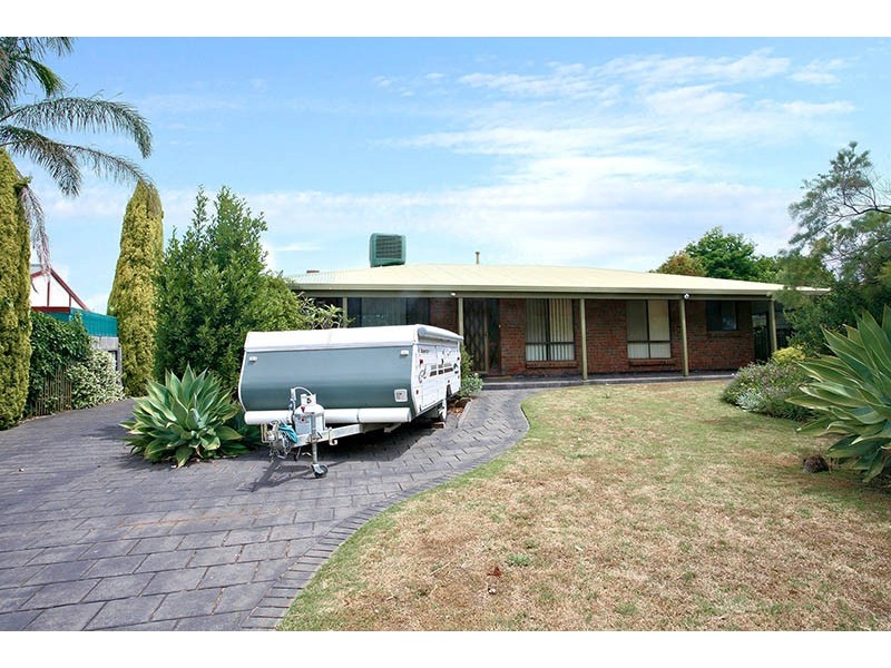 8 Perry Street, Mclaren Vale SA 5171