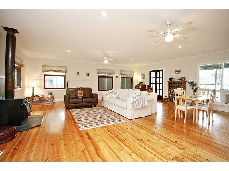 19 High Street, Willunga SA 5172