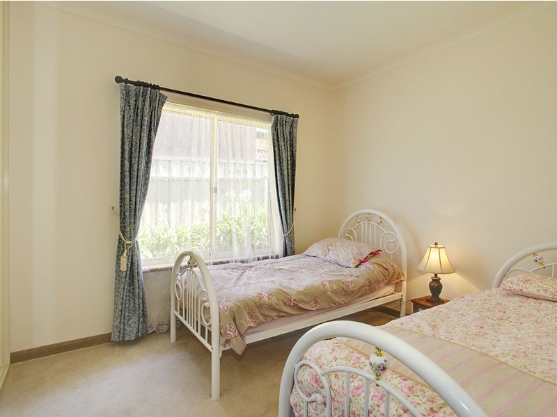 16 Vales Court, Mclaren Vale SA 5171