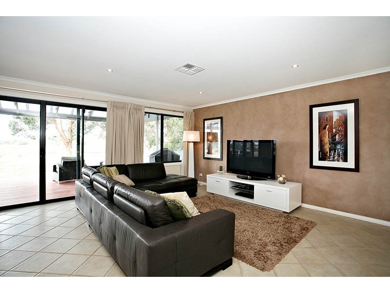 87 Arthur Road, Mount Compass SA 5210