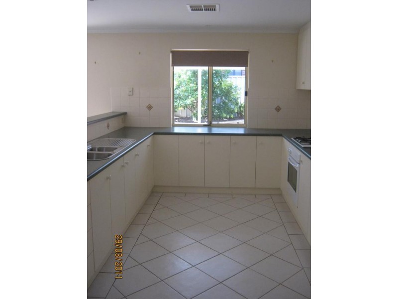 36 Rose Crescent, Mclaren Flat SA 5171