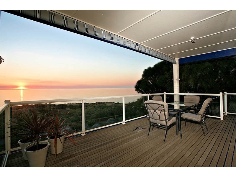 28 Maidencombe Drive, Moana SA 5169