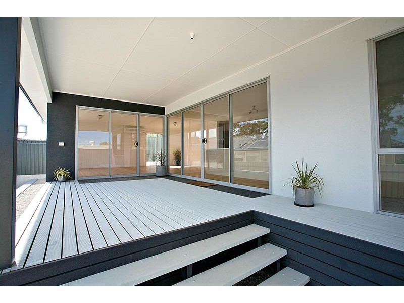 28 Martin Road, Morphett Vale SA 5162