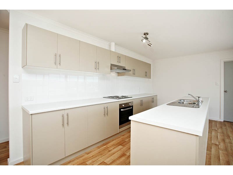 28 Martin Road, Morphett Vale SA 5162