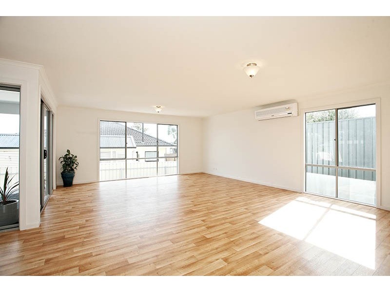 28 Martin Road, Morphett Vale SA 5162