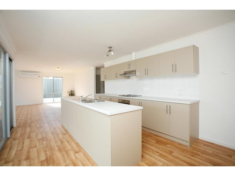 28 Martin Road, Morphett Vale SA 5162