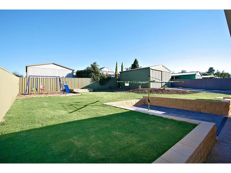 24 Abbott Avenue, Mclaren Vale SA 5171