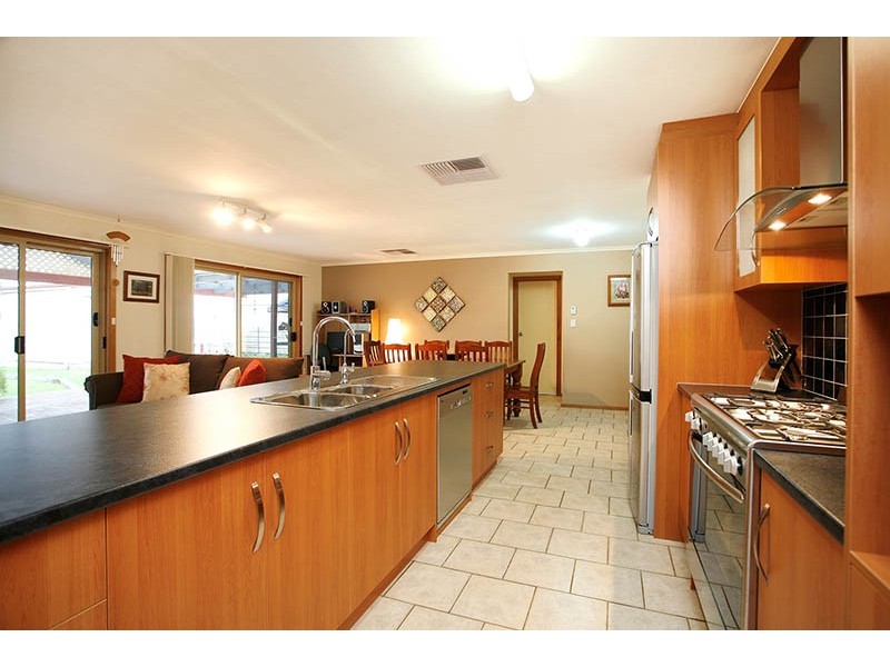 58 Valley View Drive, Mclaren Vale SA 5171