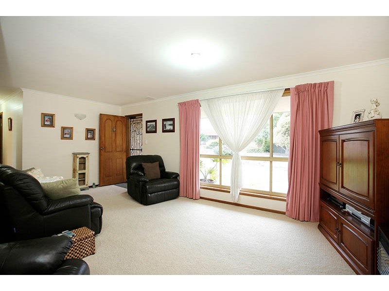 58 Valley View Drive, Mclaren Vale SA 5171