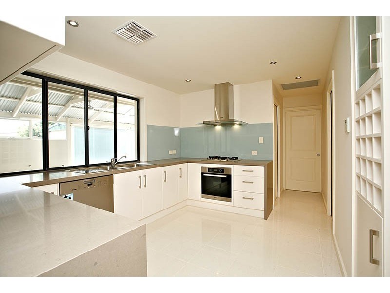 29 Valley View Drive, Mclaren Vale SA 5171