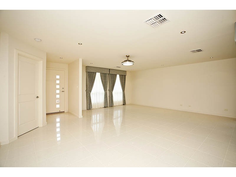 29 Valley View Drive, Mclaren Vale SA 5171