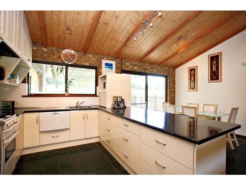 40 Stump Hill Road, Mclaren Vale SA 5171