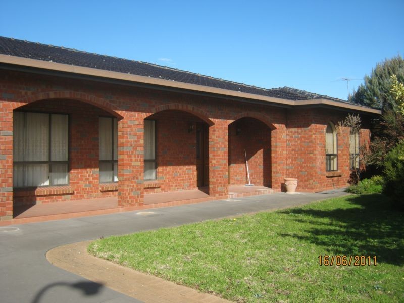 21 Hewitt Drive, Mclaren Vale SA 5171