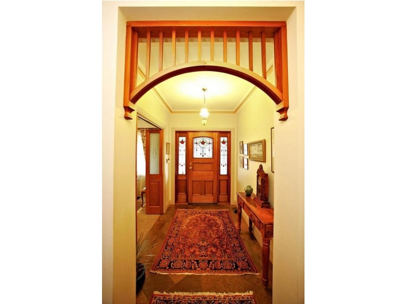 13 Waverley Drive, Willunga SA 5172