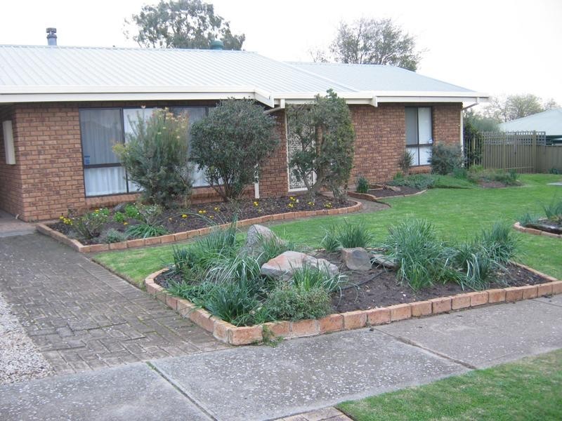 2 Valleyview Drive, Mclaren Vale SA 5171