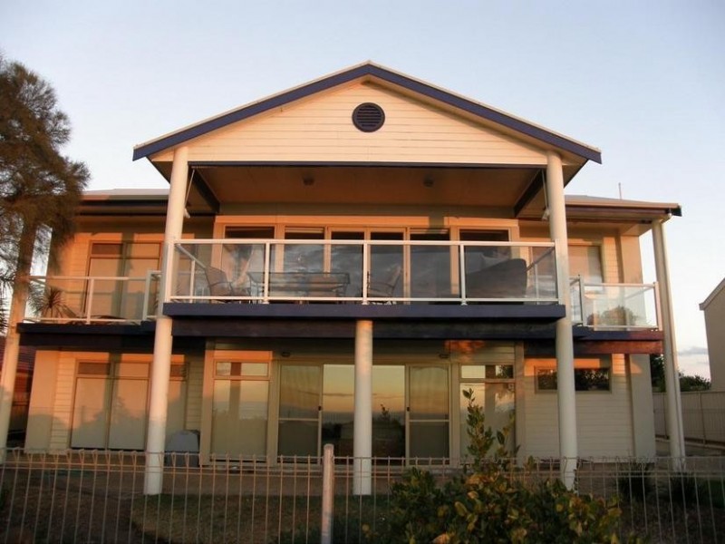 28 Maidencombe Drive, Moana SA 5169