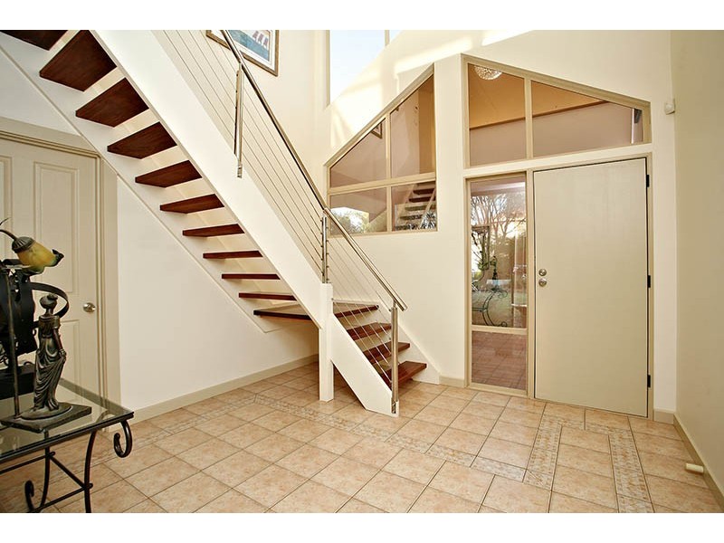 28 Maidencombe Drive, Moana SA 5169