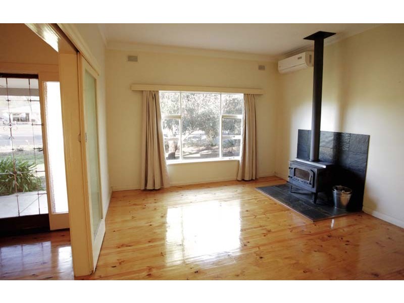 71 Main Road, Mclaren Flat SA 5171