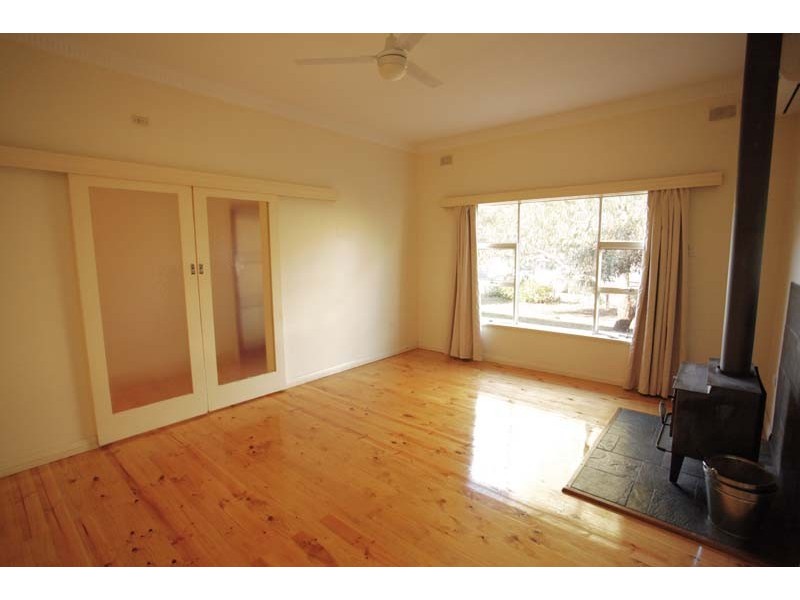 71 Main Road, Mclaren Flat SA 5171