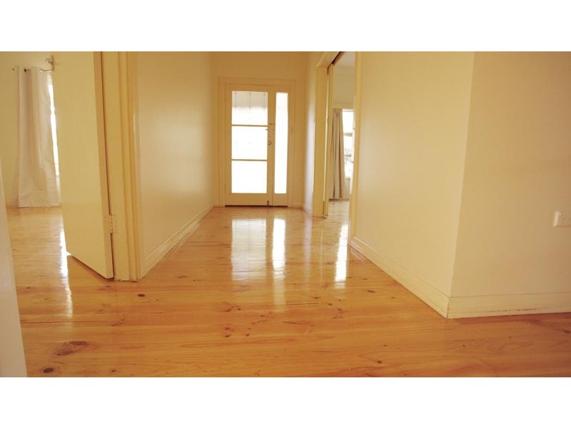 71 Main Road, Mclaren Flat SA 5171