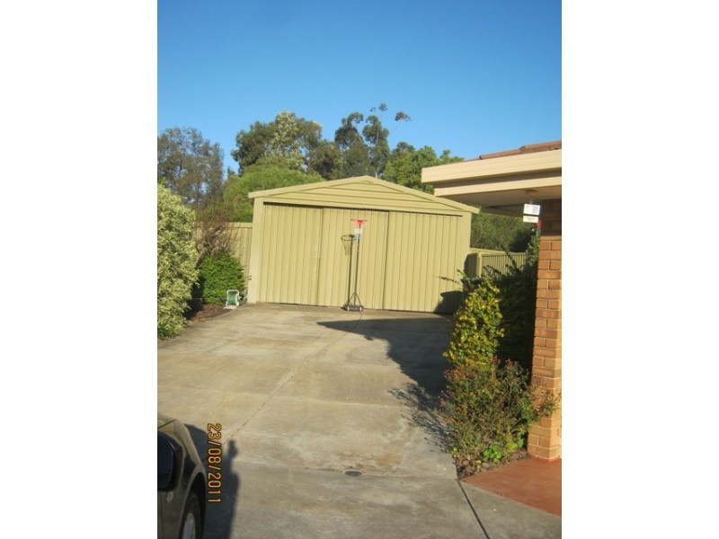 11 Andrew Henning Place, Willunga SA 5172