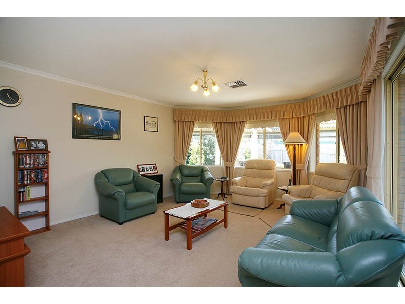 35 George Francis Drive, Mount Compass SA 5210