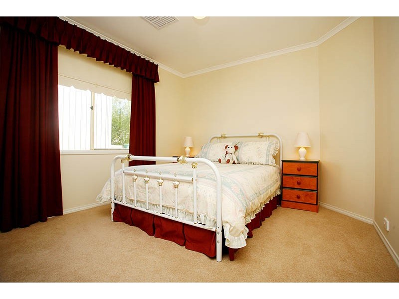 35 George Francis Drive, Mount Compass SA 5210