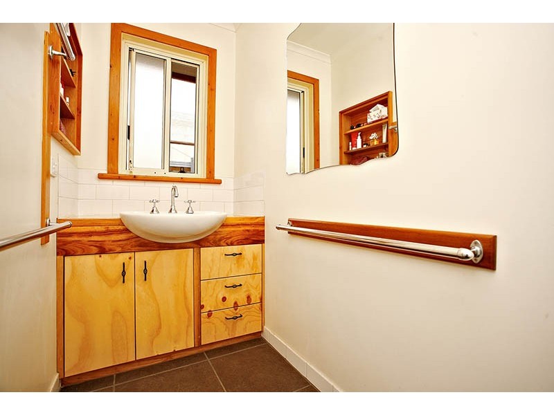 92 Arthur Road, Mount Compass SA 5210