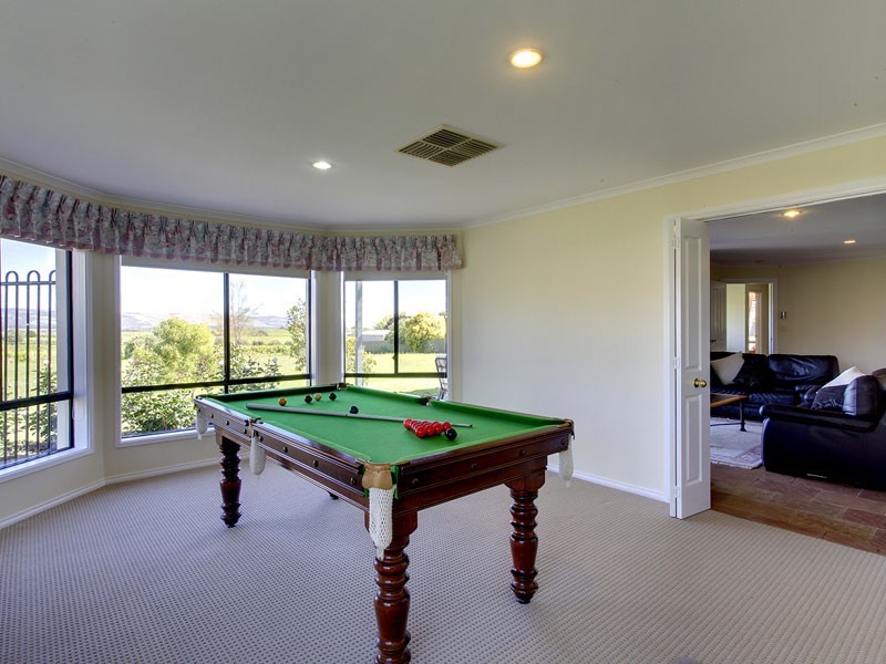 6 Genders Grove, Mclaren Vale SA 5171