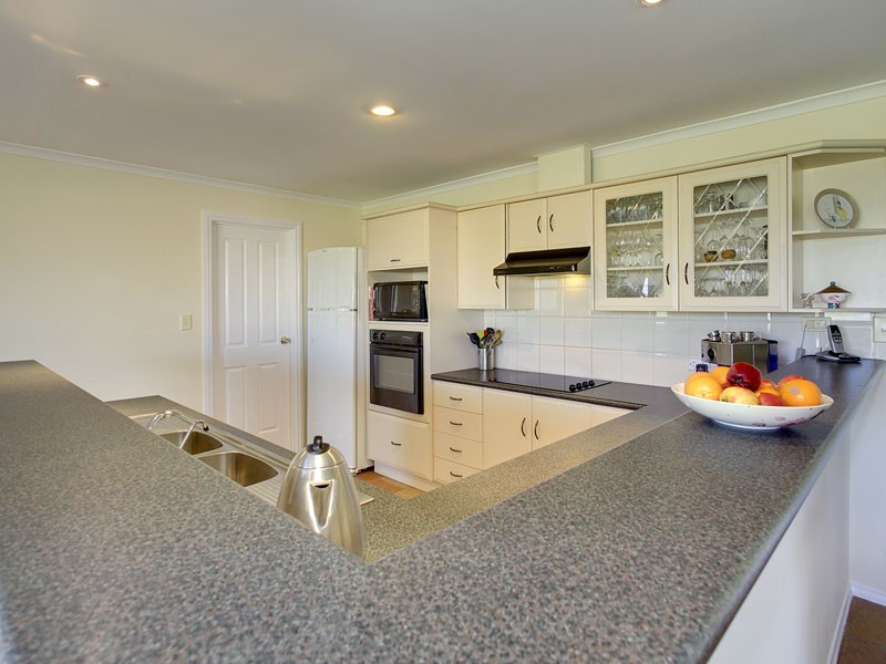 6 Genders Grove, Mclaren Vale SA 5171