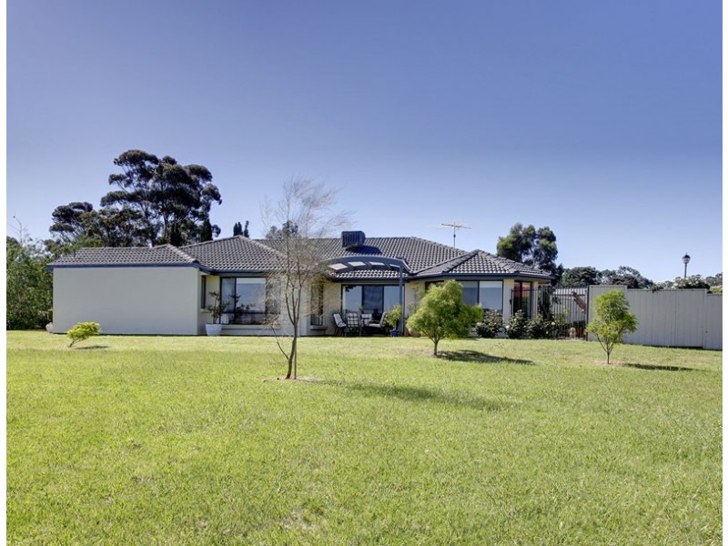 6 Genders Grove, Mclaren Vale SA 5171