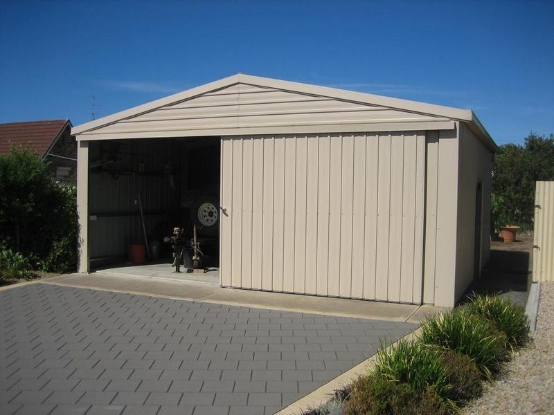 4 The Parkway, Victor Harbor SA 5211