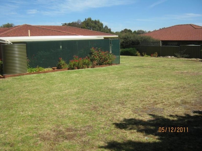 15 Waverley Drive, Willunga SA 5172