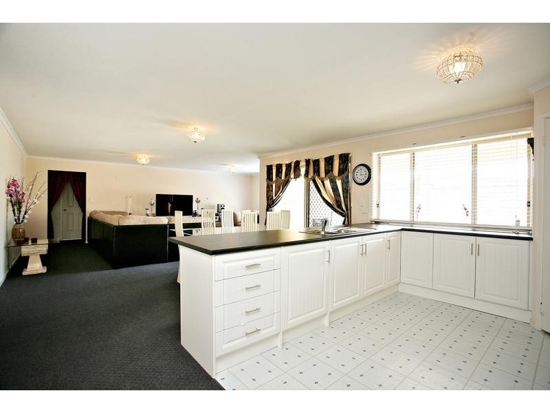 2 Anderson Court, Mount Compass SA 5210