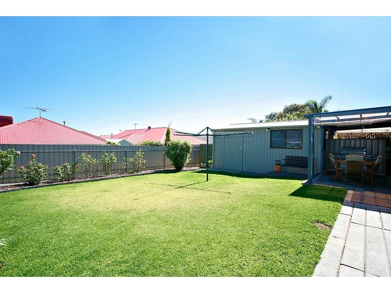 8 Karko Drive, Moana SA 5169