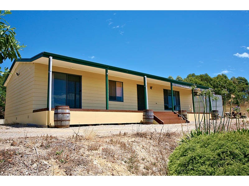 728 Range Road West, Willunga SA 5172