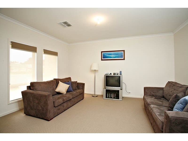 40 George Francis Drive, Mount Compass SA 5210