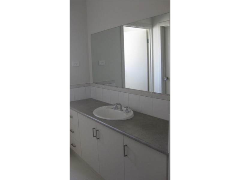 18 George Francis Drive, Mount Compass SA 5210