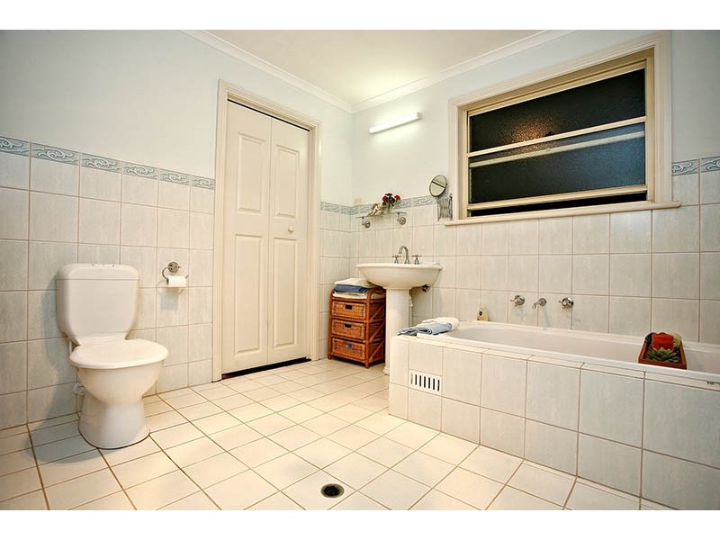 139 Blewitt Springs Road, Mclaren Flat SA 5171