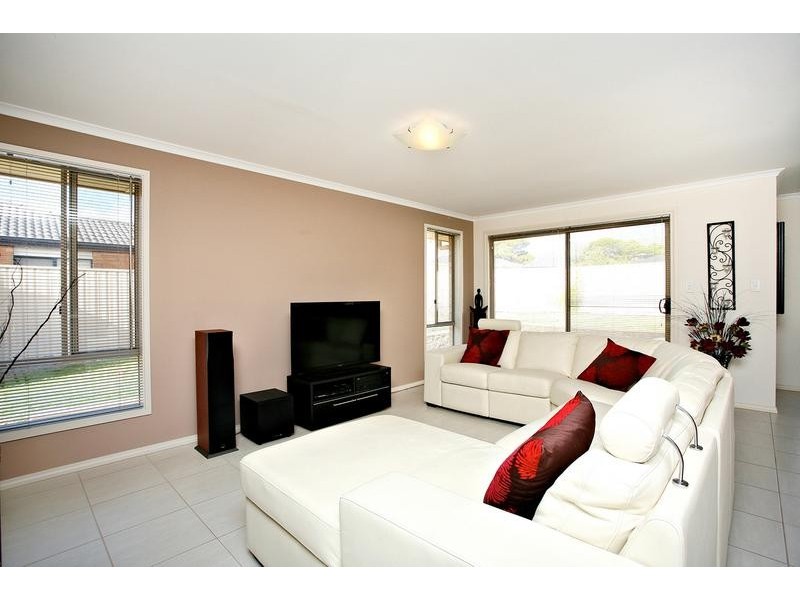 14 Oriana Drive, Sellicks Beach SA 5174