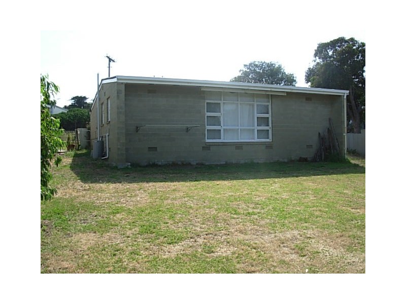 38 Second Avenue, Moana SA 5169