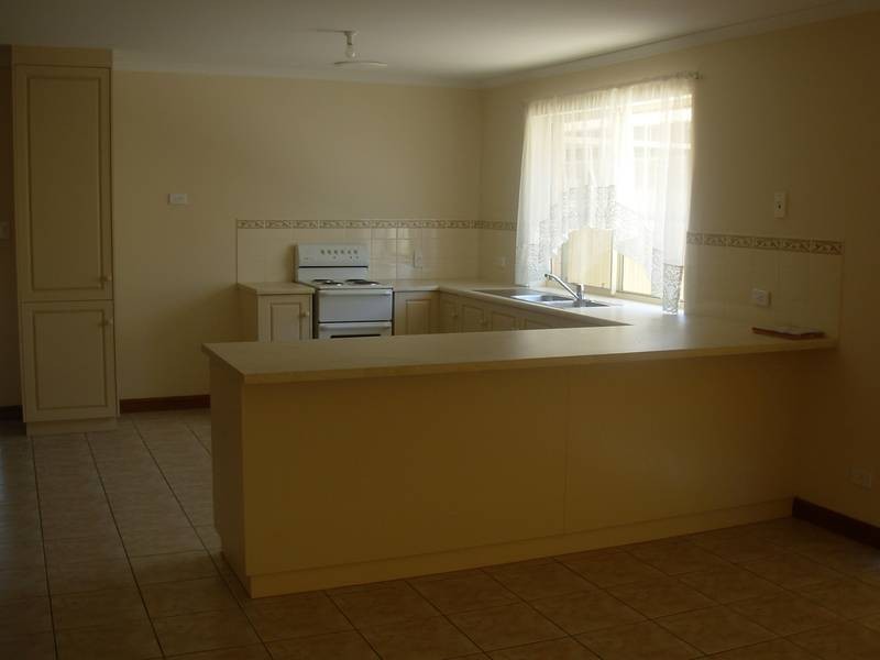 1B Storey Avenue, Aldinga Beach SA 5173