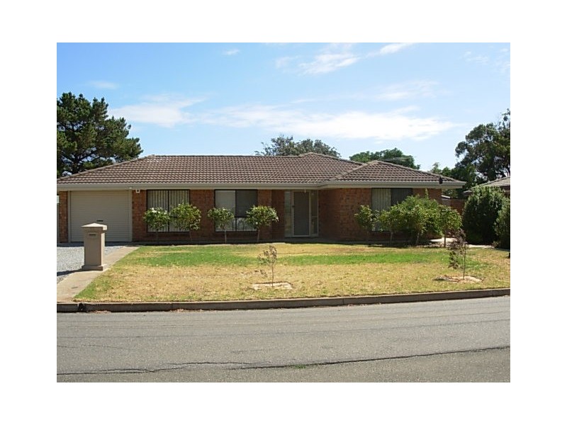 11 Skoda Street, Port Willunga SA 5173