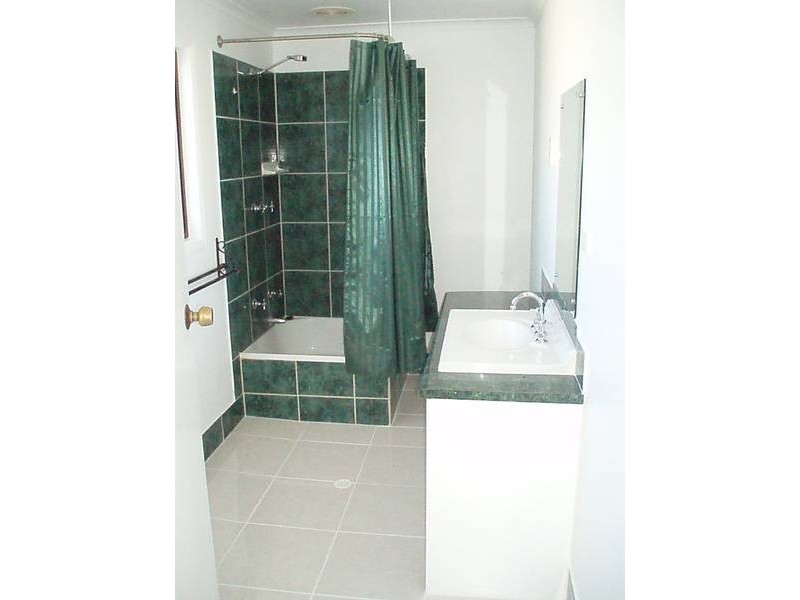 17 De-Caux Avenue, Port Willunga SA 5173